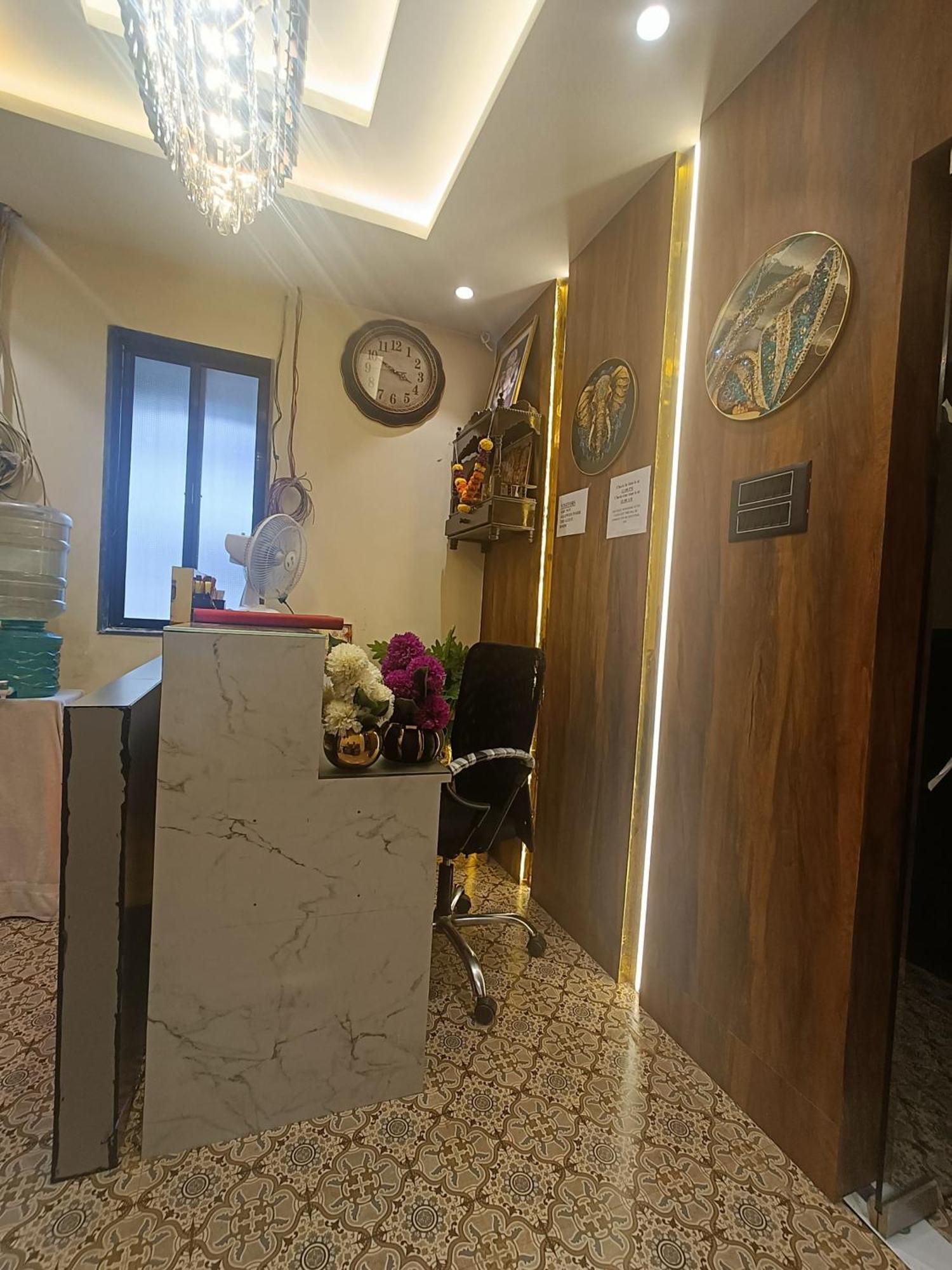 Hotel Sai Palace- Near Tata Memorial Hospital Mumbai Eksteriør bilde