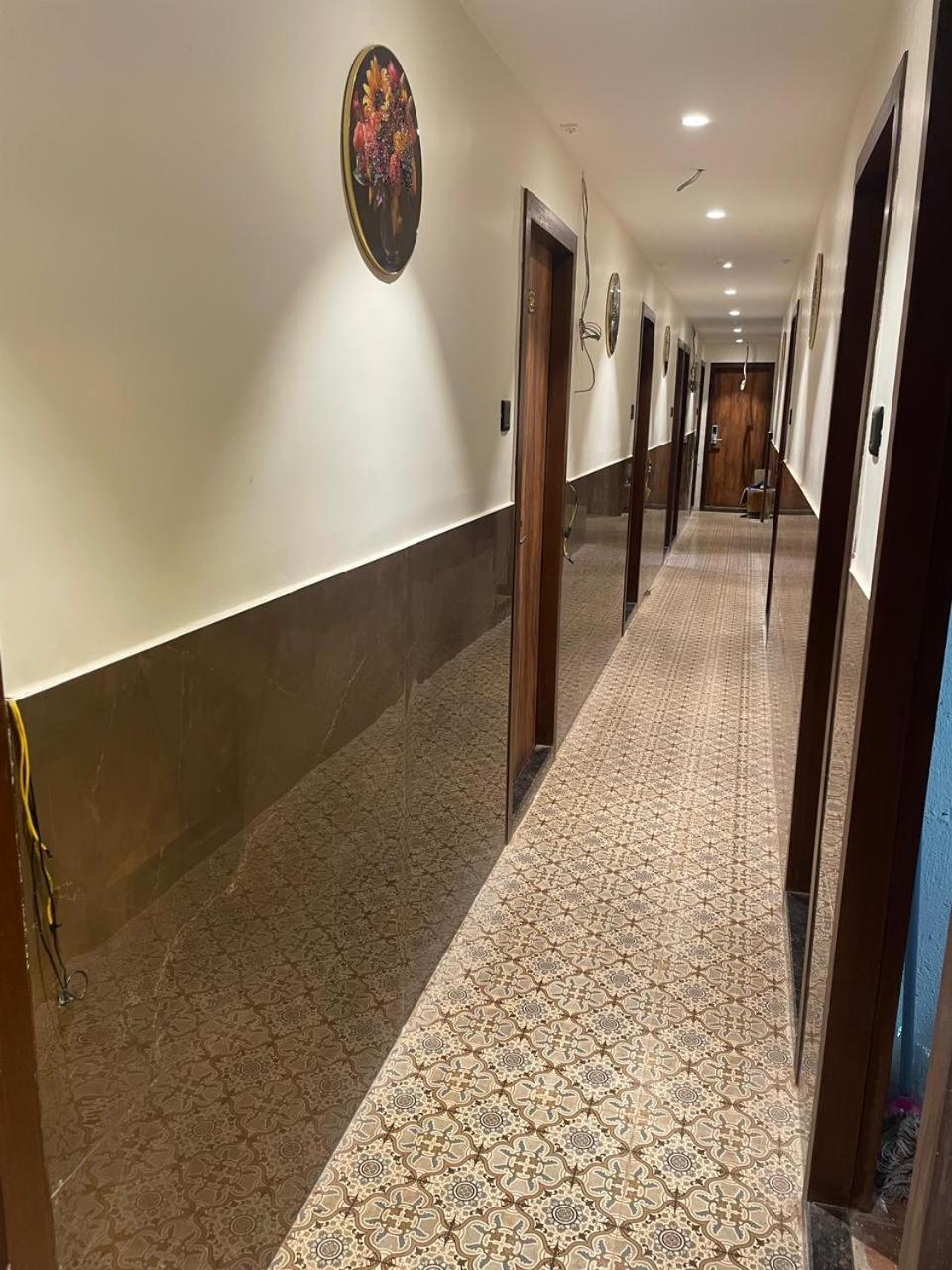 Hotel Sai Palace- Near Tata Memorial Hospital Mumbai Eksteriør bilde